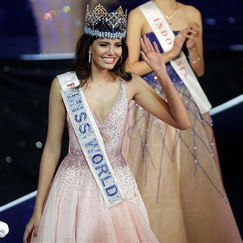 Stephanie Del Valle Photos Crowning Moment Video Miss