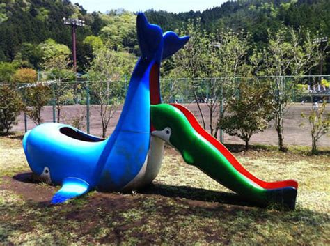 14 Totally Inappropriate Playgrounds For Kids Gallery Ebaums World