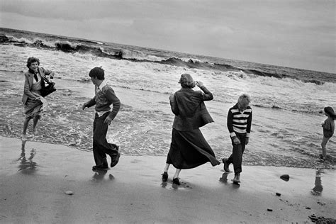 to be beside the seaside whitley bay s daytrippers in pictures walker evans ralph gibson