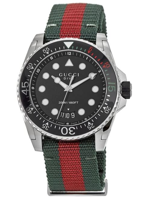 Gucci Dive Black Dial Green And Red Nylon Fabric Strap Mens Watch