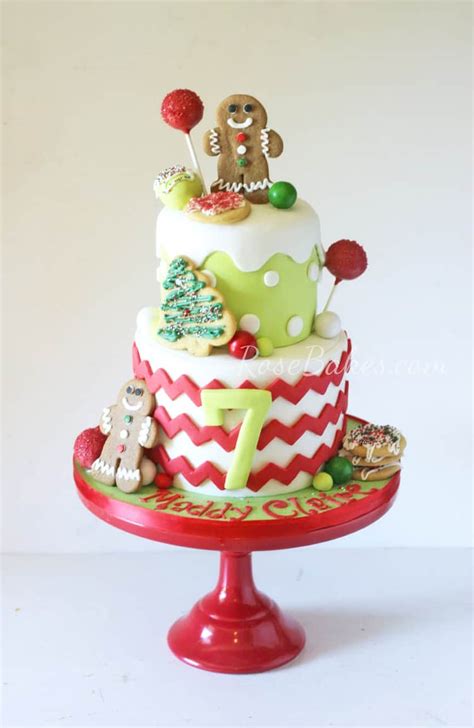 I decorated this christmas cake for the last year holiday season. Who Takes the Cake? December Contest: Submit your Cakes ...