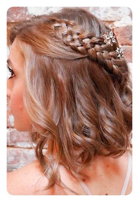 Check spelling or type a new query. 82 Graduation Hairstyles That You Can Rock This Year