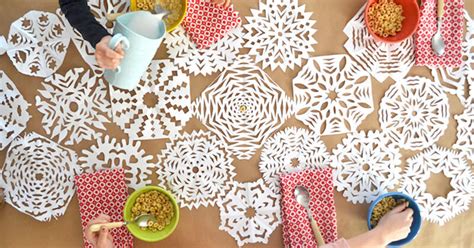 20 Frosty Snowflake Craft Ideas For Christmas Mums Grapevine