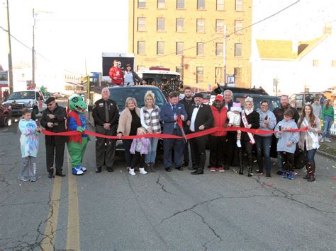 Wellsburg Christmas Parade Candids News Sports Jobs Weirton Daily Times