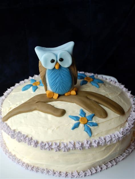 Guess whose birthday it was a few days ago??? Owl Cakes - Decoration Ideas | Little Birthday Cakes