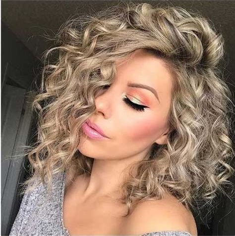 Spiral Perm Vs Regular Perm Spiral Perm Hairstyles And Tips