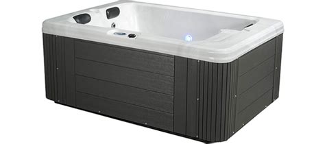 10 Best 2 Person Hot Tubs Inflatable And Regular 2020 Reviews Strikead