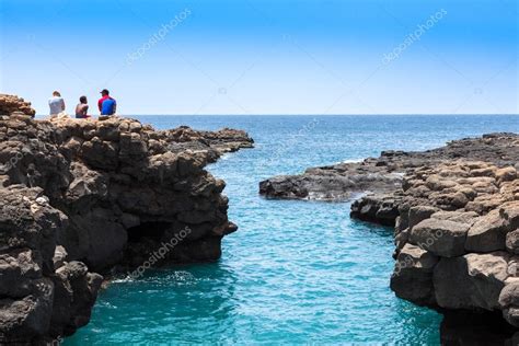 Cabo verde é um país muito focado no turismo e é nessa área que estão os alicerces da sua economia. Buracona em sal ilha Cabo Verde - Cabo Verde — Stock Photo © sam741002 #97582016