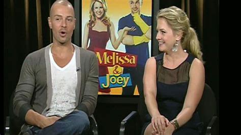 Video Melissa And Joeys Melissa Joan Hart Previews A Lot Of Kissing