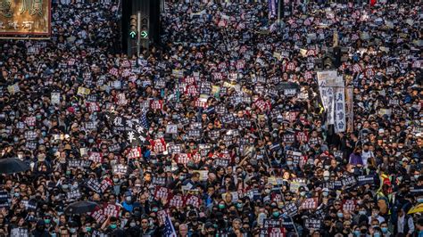 Hong Kong Protests: Hundreds of Thousands Turn Out for Largest March in ...