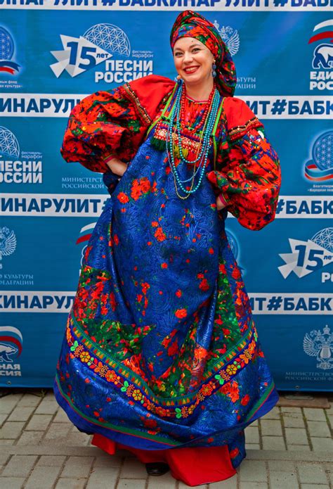 russian fashion russian style traditional outfits folk sari culture costumes pattern clothes