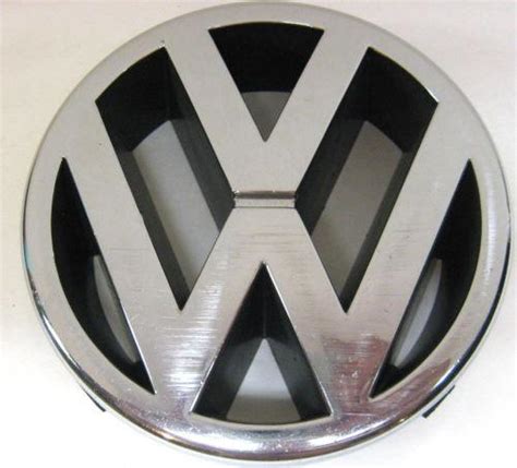 Find Oem 93 98 Volkswagen Jetta Mk3 Grille Emblem Badge 3b0853601 In
