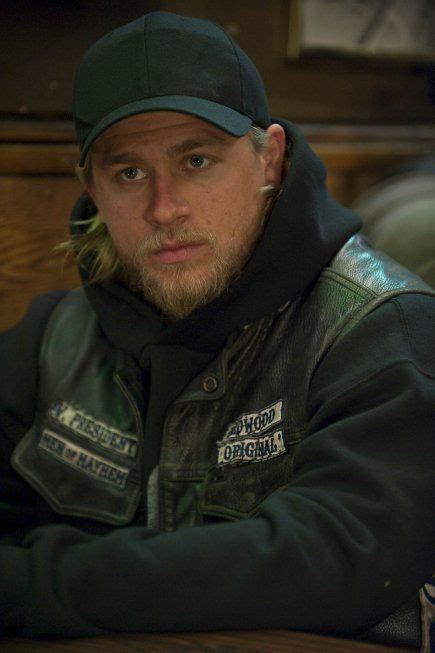 Charlie Hunnam In Sons Of Anarchy Sons Of Anarchy Tara Serie Sons Of