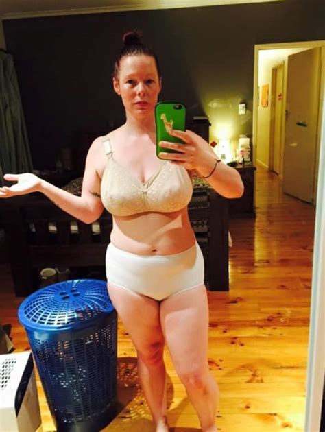 This Mom Posted A Selfie In Her Underwear To Confront Post Baby Body Shaming Mindbodygreen