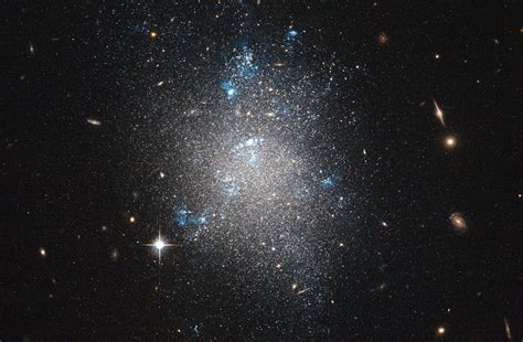 Dwarf Galaxies Were An Instrumental Part Of The Early Univer Space