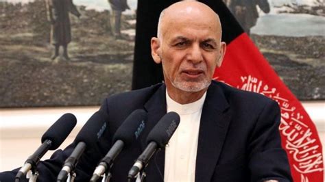 ښاغلي غني پرون ماښام یوه وېډیویي پيغام کې وویل چې د خلکو له همکارۍ پرته د ویروس قابو کول امکان نه‌لري. افغان ولسمشر: د سولې په برخه کې انحصار ماتوم - BBC News پښتو