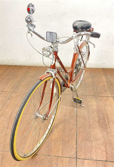 Lot Vintage Schwinn Suburban 5 Speed Bicycle