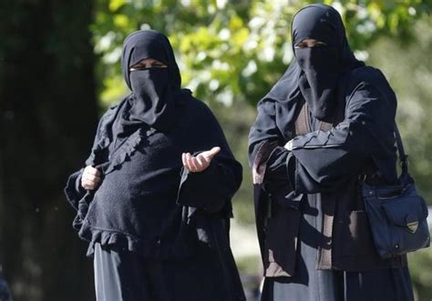 Islamic State Tightens Modesty Laws For Women Middle East Jerusalem