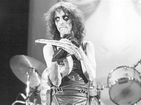 Alice Cooper Says Shock Rock Would No Longer Work “you Could Cut Off