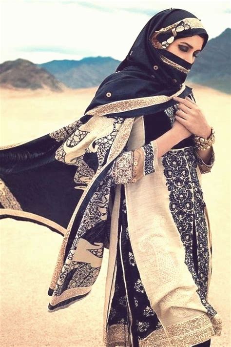 Different Cultures Weddings Middle Eastern With An American Twist Desert Clothing Middle