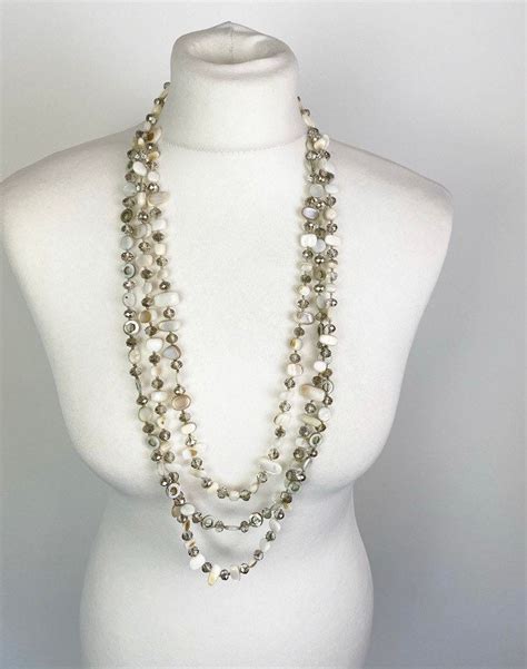 Vintage Multi Strand Necklace Shell And Glass Beige Nude Beads Etsy