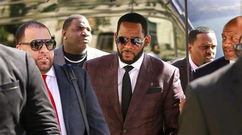 Alleged Sex Tape In R Kelly Case Turned Over To Defense Wrgb