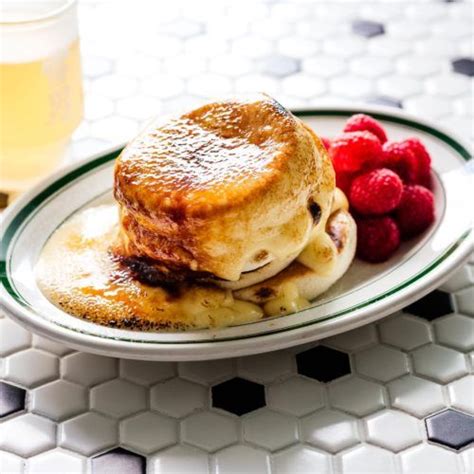 How To Make Japanese Soufflé Creme Brûlée Pancakes · I Am A Food Blog
