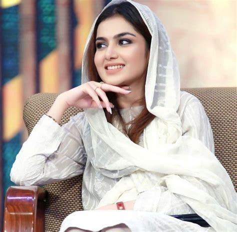 Pin By Zanaya On Pakistani Actress Cute Girl Poses Pakistani Dress