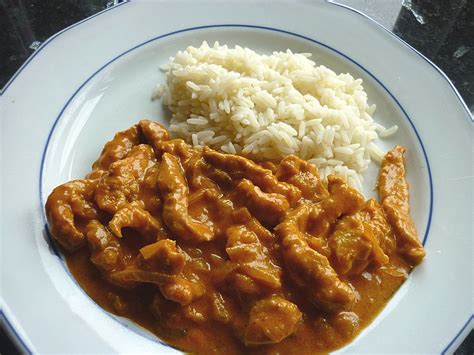 Schweinegeschnetzeltes Mit Paprika Tomatenso E Von Wichtel Chefkoch