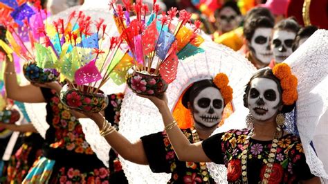 En Fotos El Espectacular Desfile Del D A De Muertos En M Xico Tele