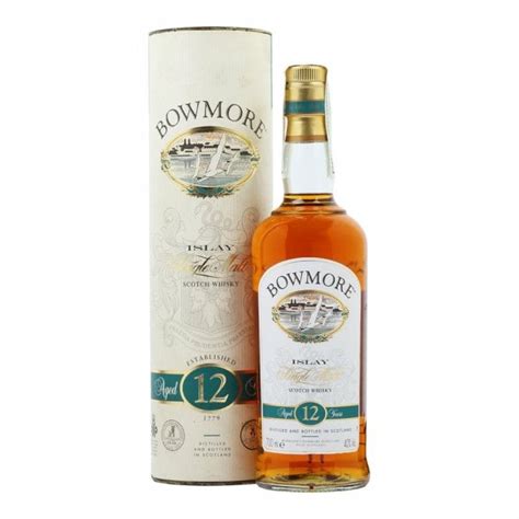 Bowmore 12 Year Old Old Bottling Whisky From The Whisky World Uk