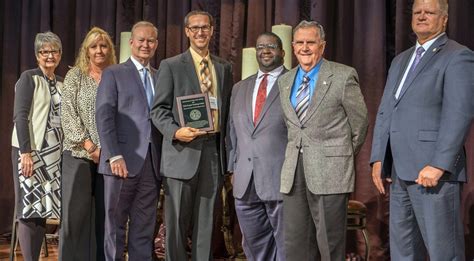 2017 Employer Of The Year Dale Rogers Training Center
