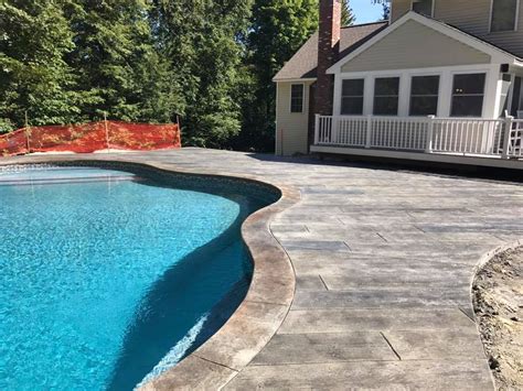 Creatice Textured Concrete Pool Deck For Large Space Home Decor Ideas