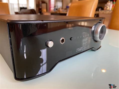 Rega Brio Integrated Amplifier With Mm Phono Preamp Headphone Amp And