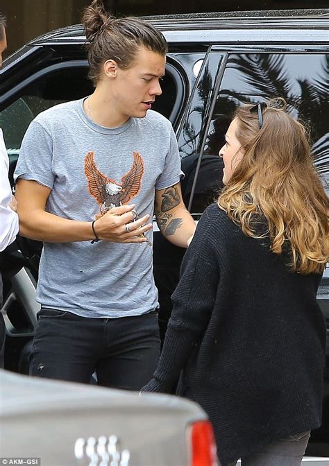 As harry styles sets off to host an episode of the late late show, he calls the man he's filling in for, james corden, to commute to. Harry Styles and One Direction mates arrive for James ...