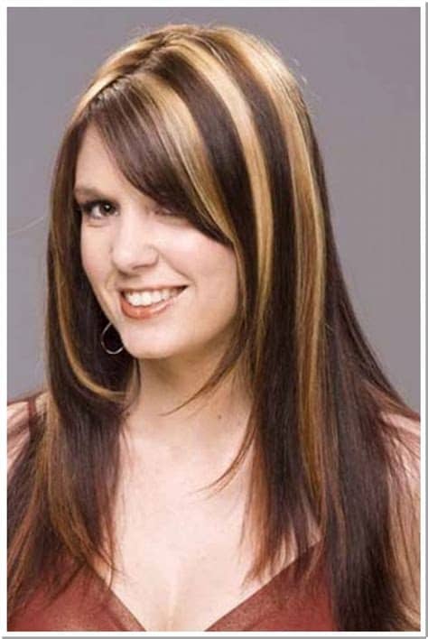 Black hair with cool light brown highlights. Choosing Highlights for Brown Hair Inspiration ...