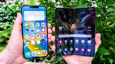 Samsung Galaxy Z Fold 4 Vs Iphone 13 Pro Max Which Flagship Phone Wins