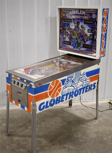 Lot Vintage Bally Harlem Globetrotters Pinball Machine