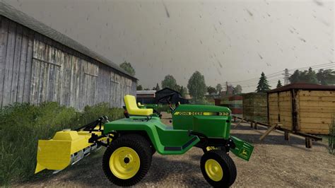 Мод John Deere 332 Lawn Tractor With Lawn Mower And Garden для