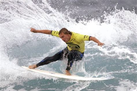 former pro surfer dies after being punched outside pub in australia the independent