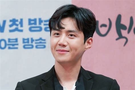 Kim seon ho lahir pada 8 mei 1986. Kim Seon Ho | Soompi
