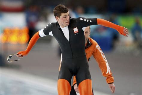 In februari 2018 won de inmiddels. 10 000 m: Sven Kramer disqualifié, Lee Seung-Hoon en or