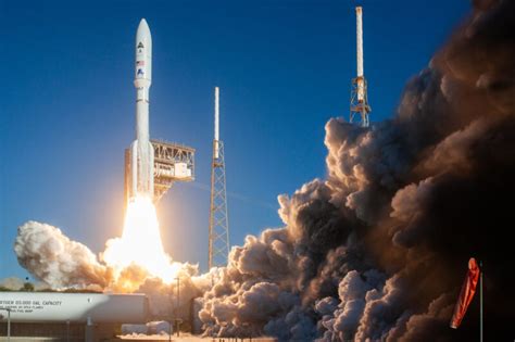 United Launch Alliances Atlas V Rocket Has A Long Sunset Ahead Of It
