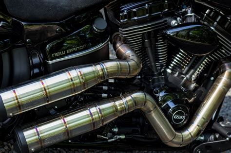 Making custom motorcycle exhaust choices on alibaba.com offer an exemplary way of stepping up the output of any motorbike. Awesome custom bike Harley-Davidson Softail "KessTech ...