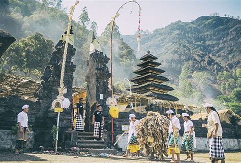 Indonesiagoid Pluralitas Hindu Di Bali