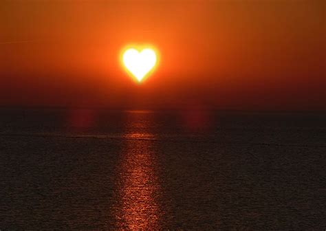 Hd Wallpaper Sunset On Sea Background Texture Heart Love Heart