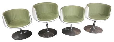 Very comfortable and cool modern looking chair too. Mid-Century Modern Egg Chairs - Set of 4 | Chairish