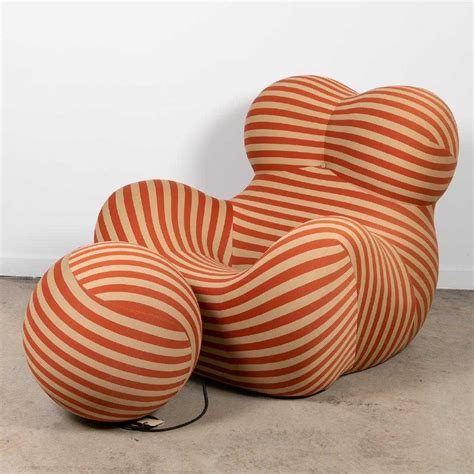 Gaetano Pesce Up 5 Red Striped Chair And Ottoman