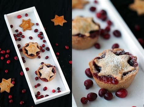 Weihnachts-Tartelettes mit Preiselbeeren | Dessert weihnachten, Einfacher nachtisch, Nachtisch ...