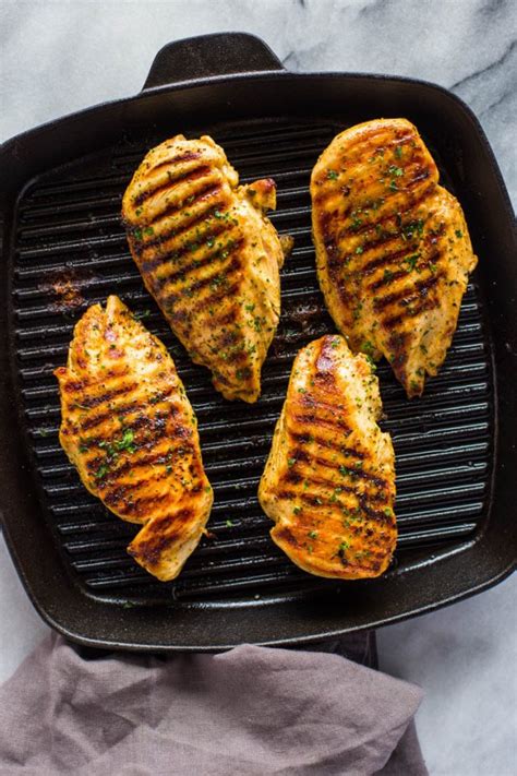 How To Grill Chicken On Stove Top Easy Grill Pan Method Gimme Delicious